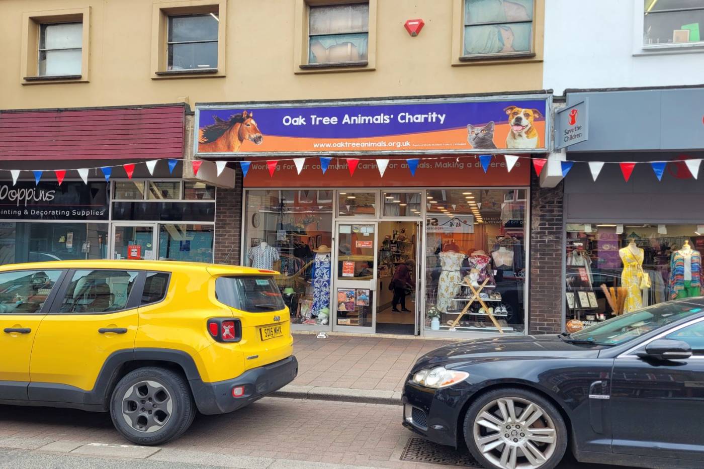 20, Middlegate Mere Commercial