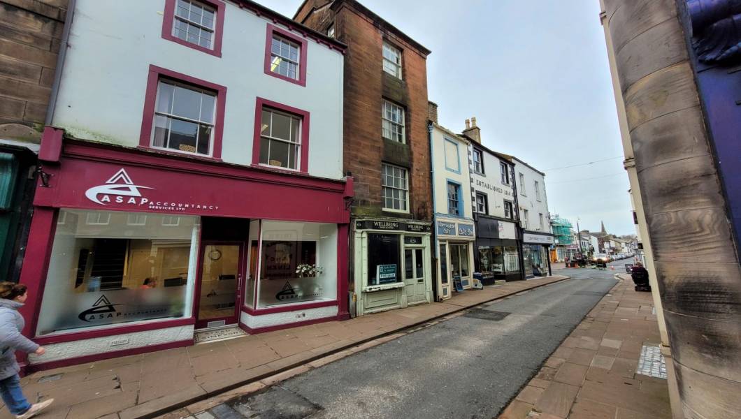 12, Devonshire Street Mere Commercial