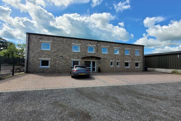 Hallin House Offices, North Lakes Business Park